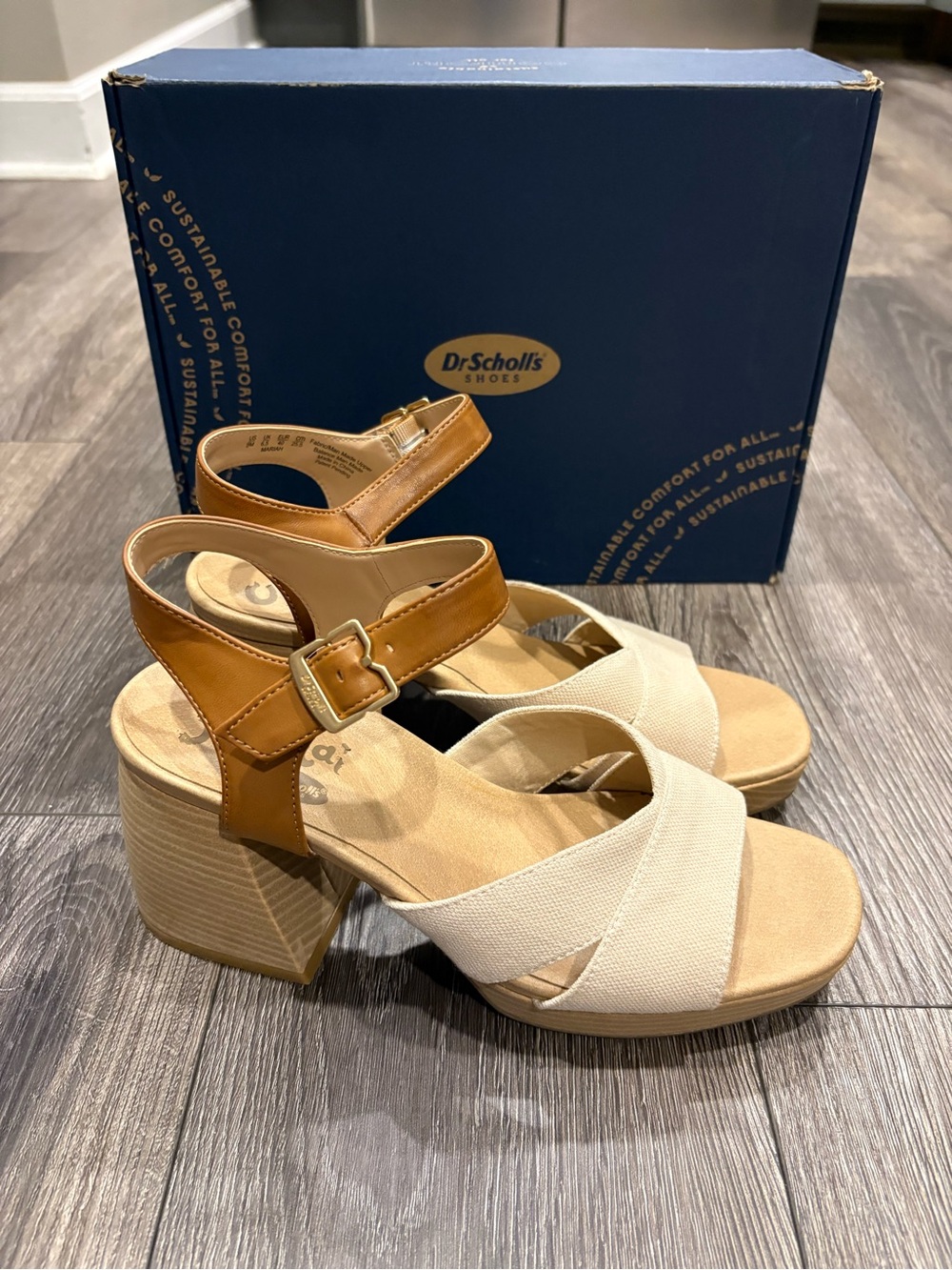 Dr. Scholl's Women's Tan & Cream Block Heel Sandals